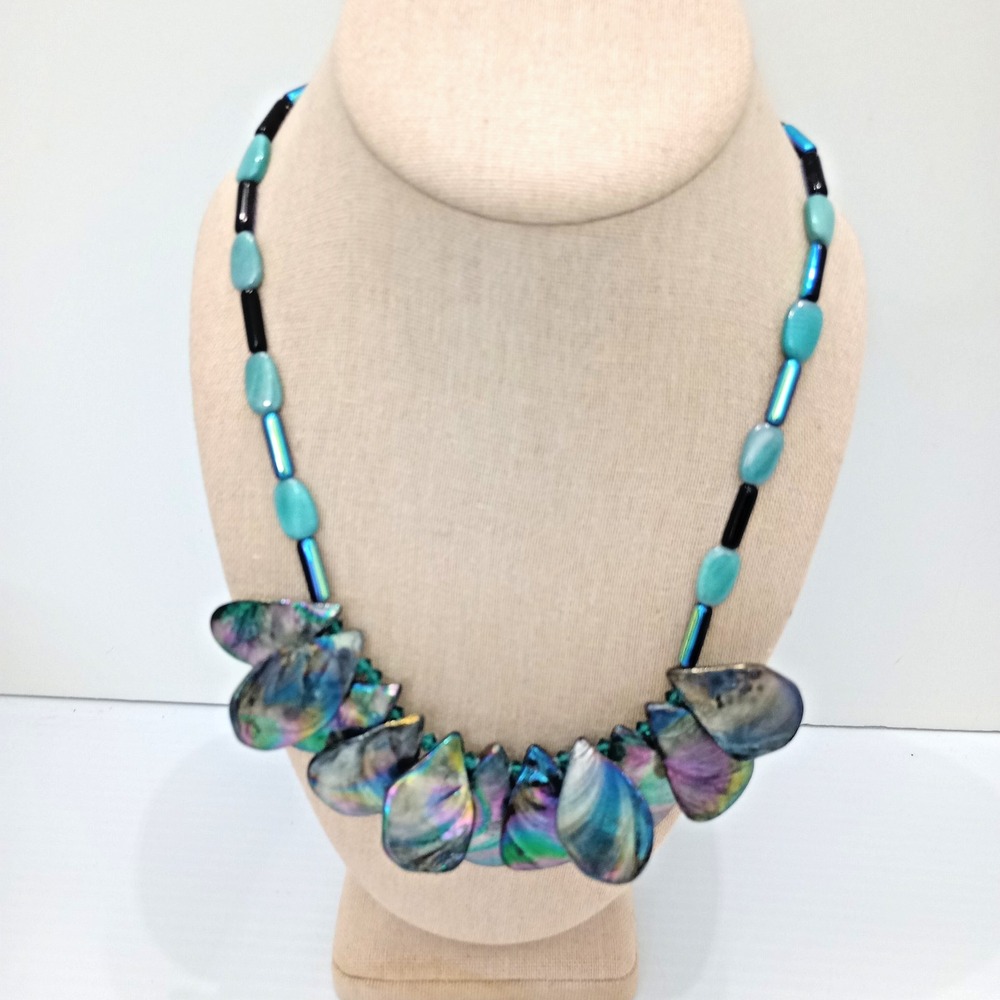 Abalone Shell Bib Necklace Iridescent Chunky Statement Blue 90s Y2K